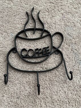 Black Metal 'Coffee' Wall Hook Rack - Cup Design
